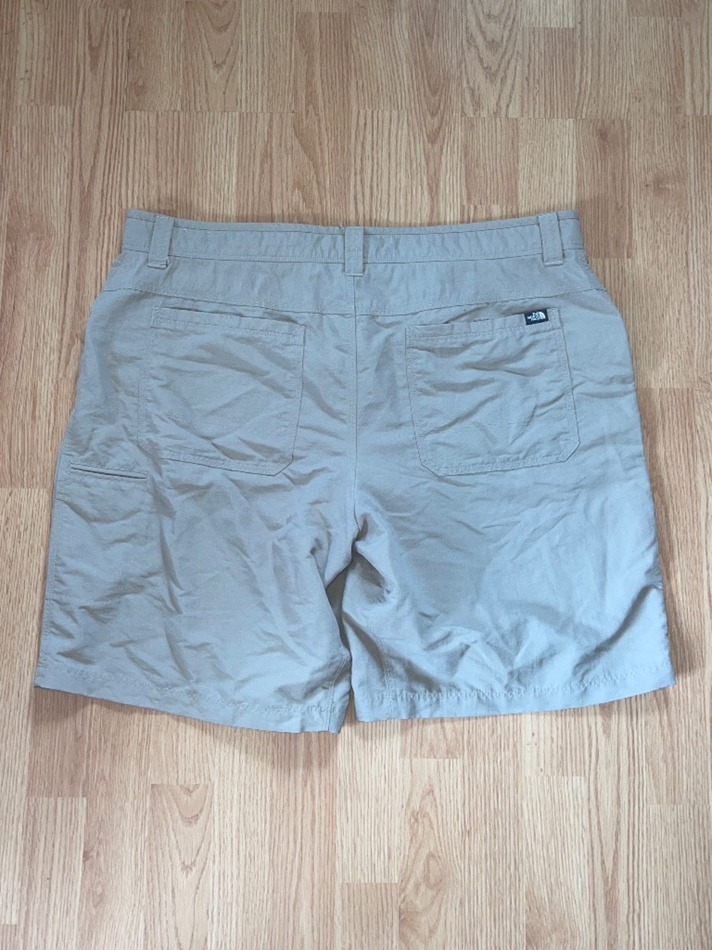 The North Face Men’s Light Khaki Hybrid 10 Inch Inseam Snap Button Shorts Size40 - Picture 9 of 9